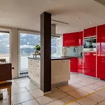 Panorama 2 Apartment *
