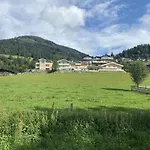 Panorama 2 *